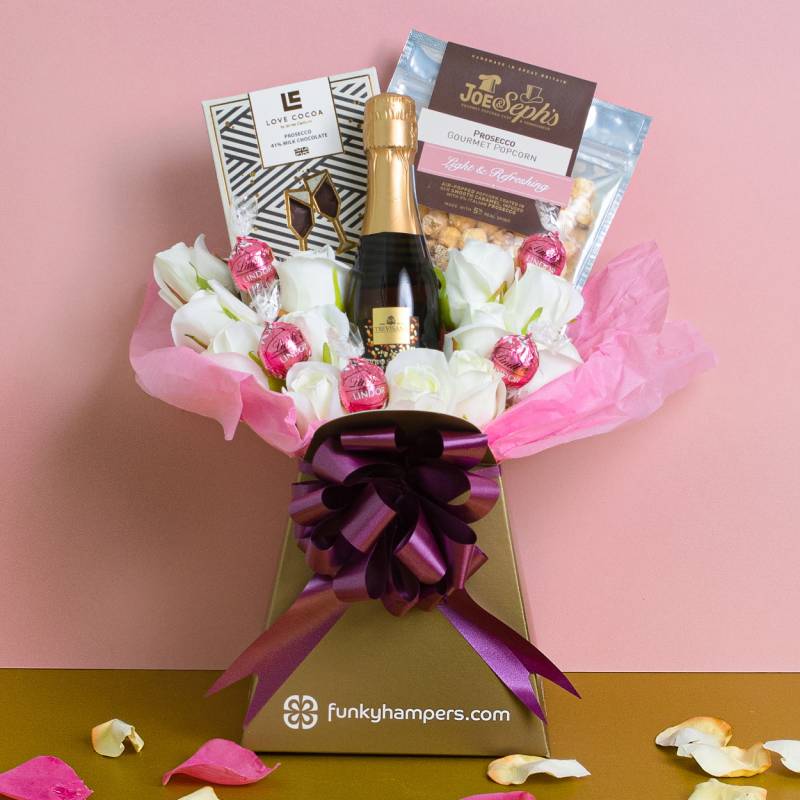 The Prosecco Lovers Deluxe Bouquet
