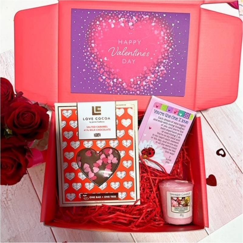 Happy Valentines Candle Treats Box