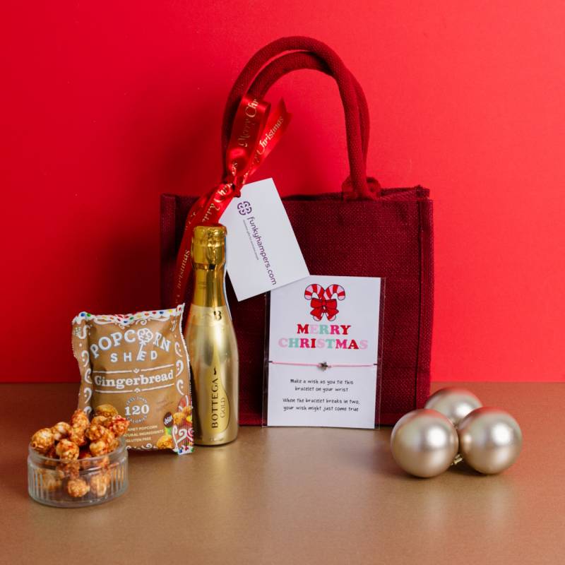 Christmas Gold Bottega Prosecco, Bracelet and Popcorn Gift Set